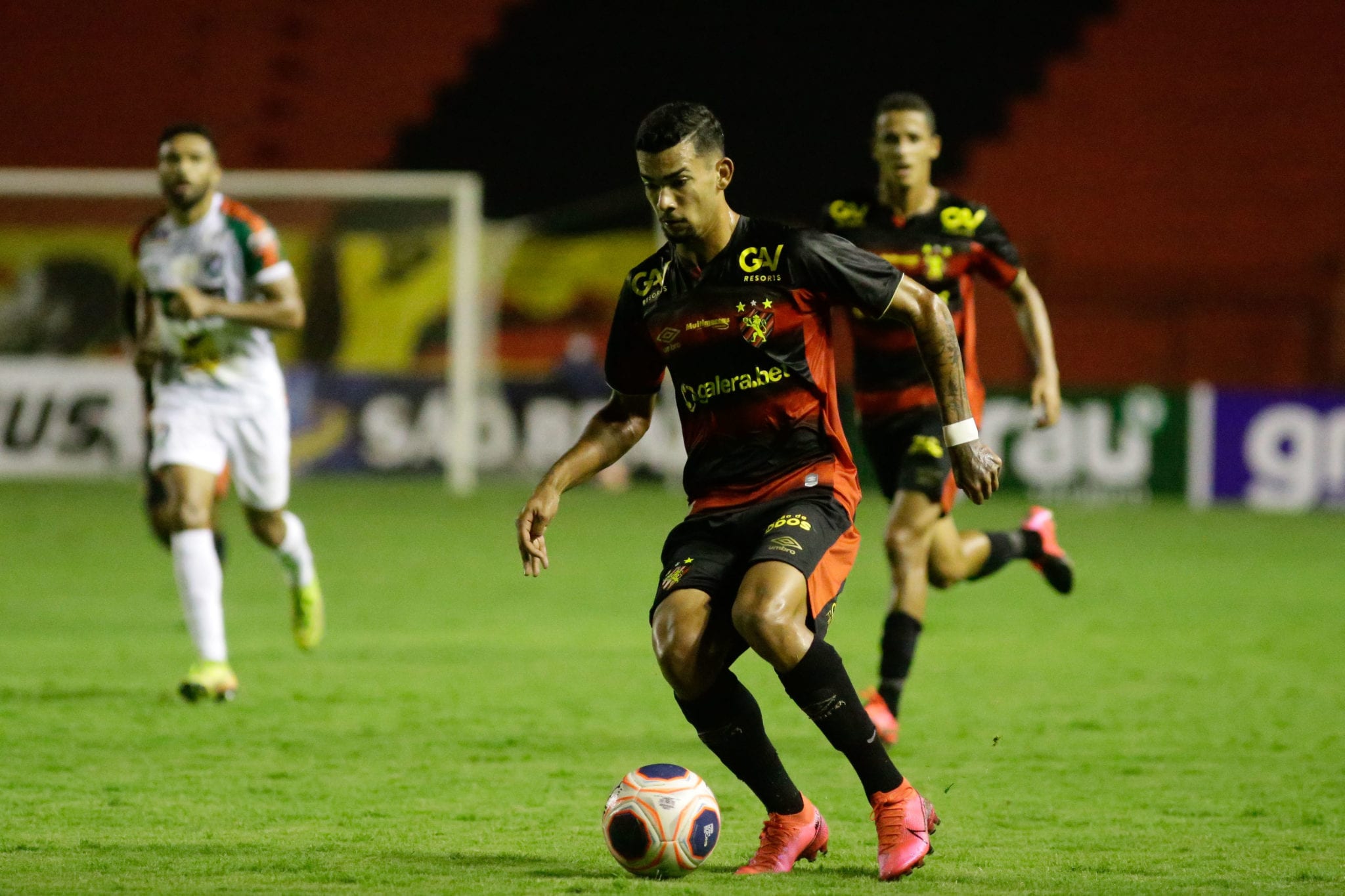 Promessa da base se destaca e deve ganhar mais espaço nos ...